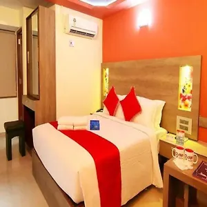 New Ashiyana Palace Near Ganga Ghat And Vishwanath Temple 2*, Varanasi India